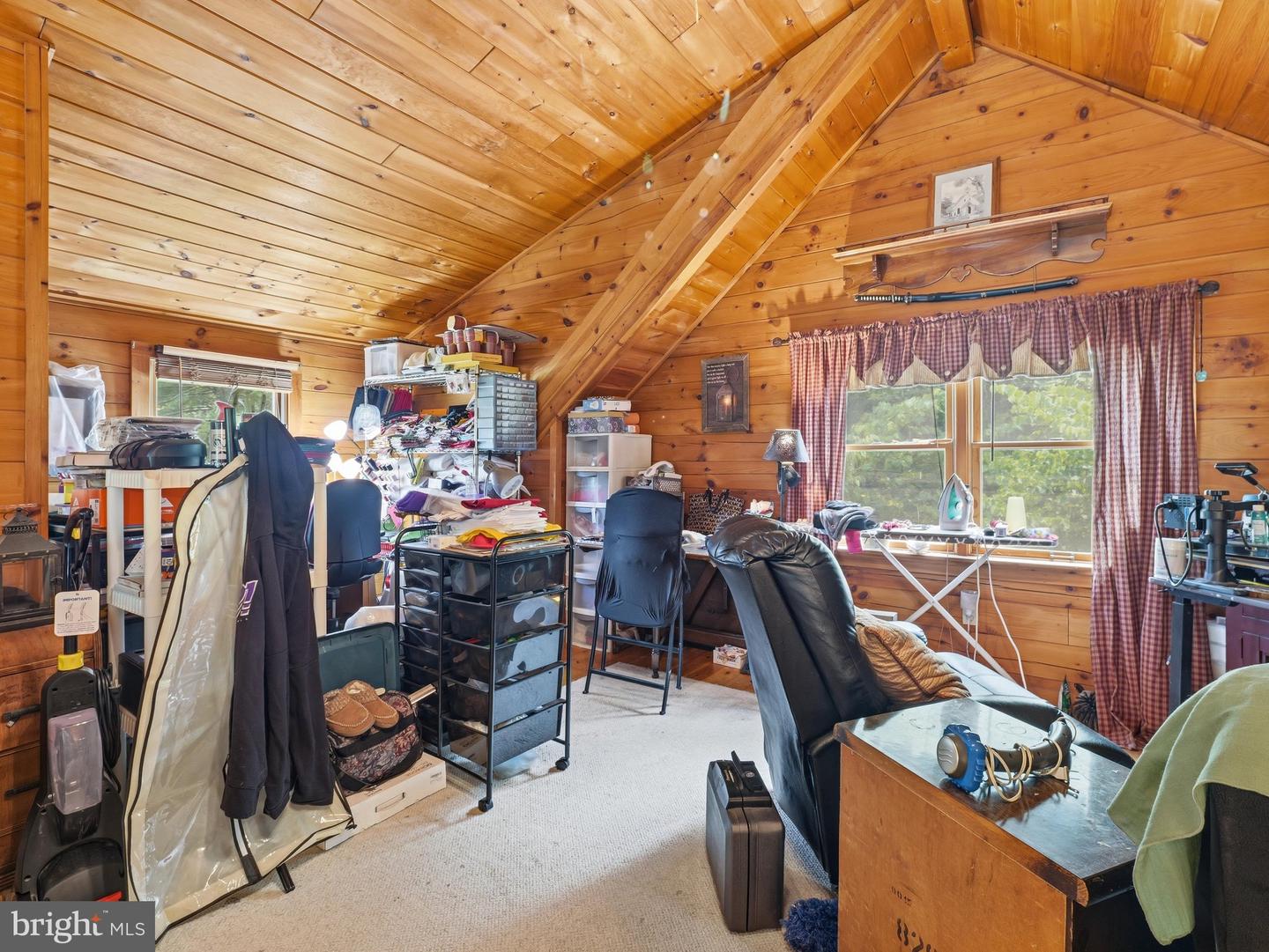 11181 And 11185 Hedgesville Rd Property Photo 34