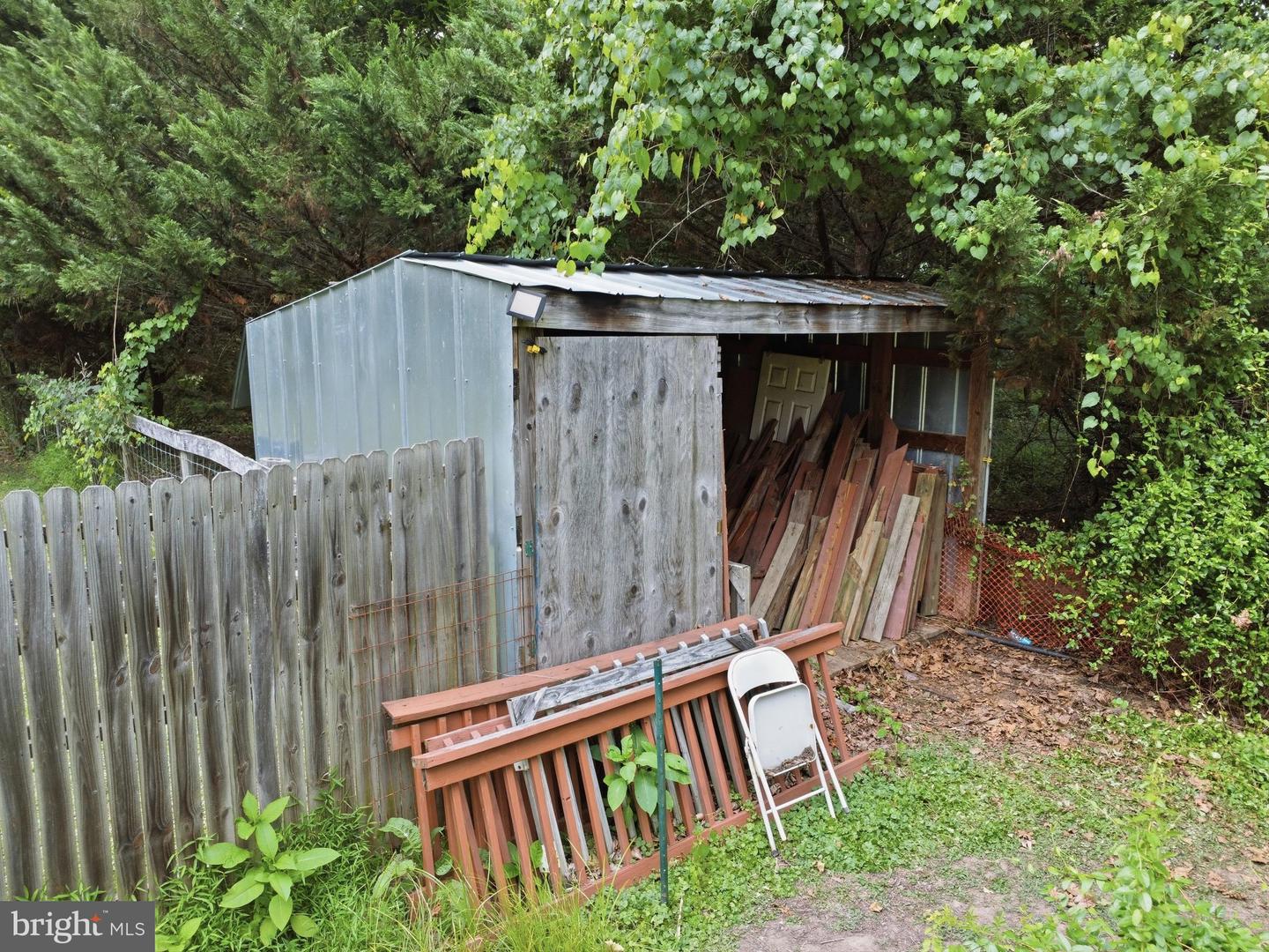 11181 And 11185 Hedgesville Rd Property Photo 46