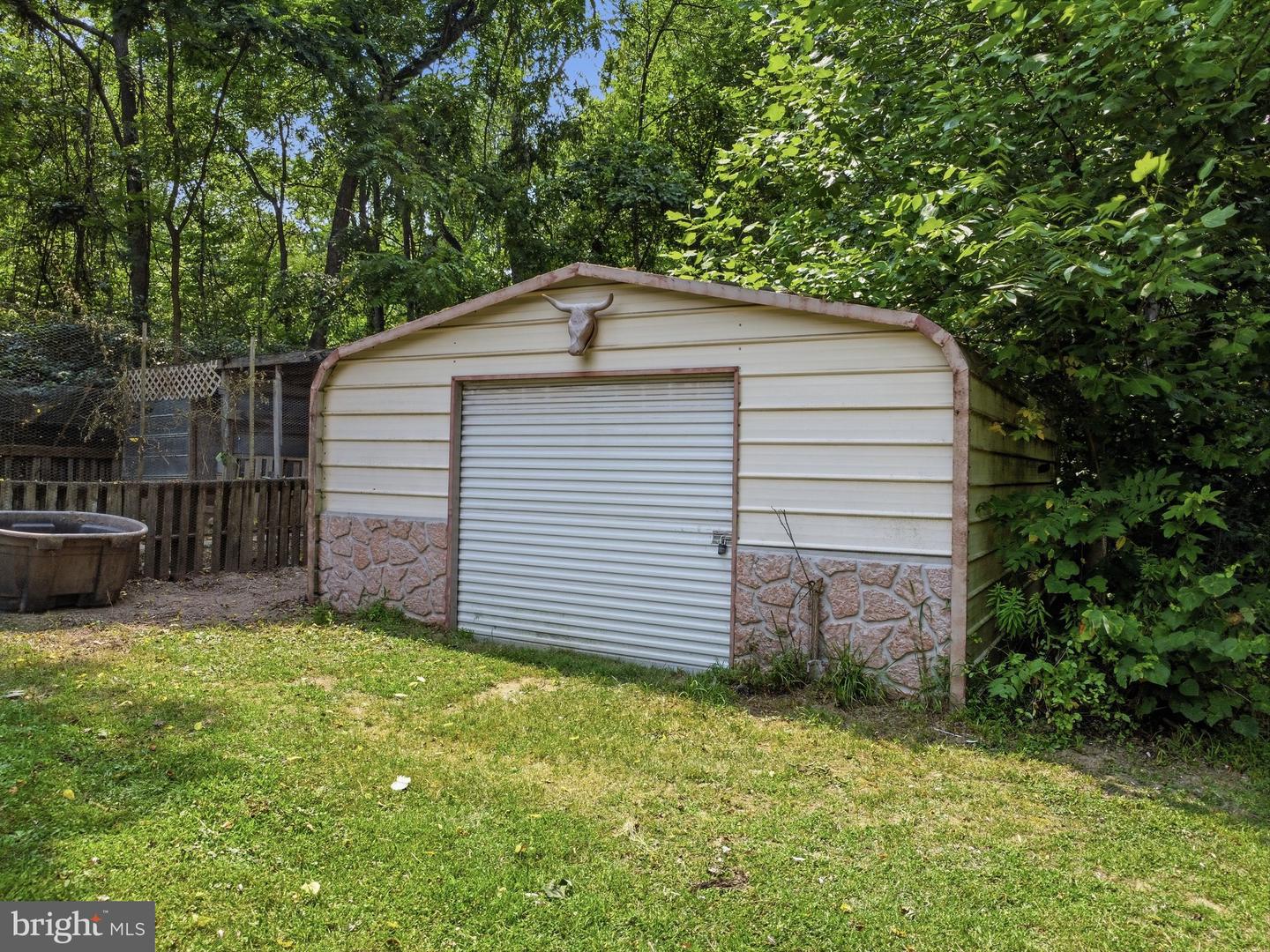 11181 And 11185 Hedgesville Rd Property Photo 48