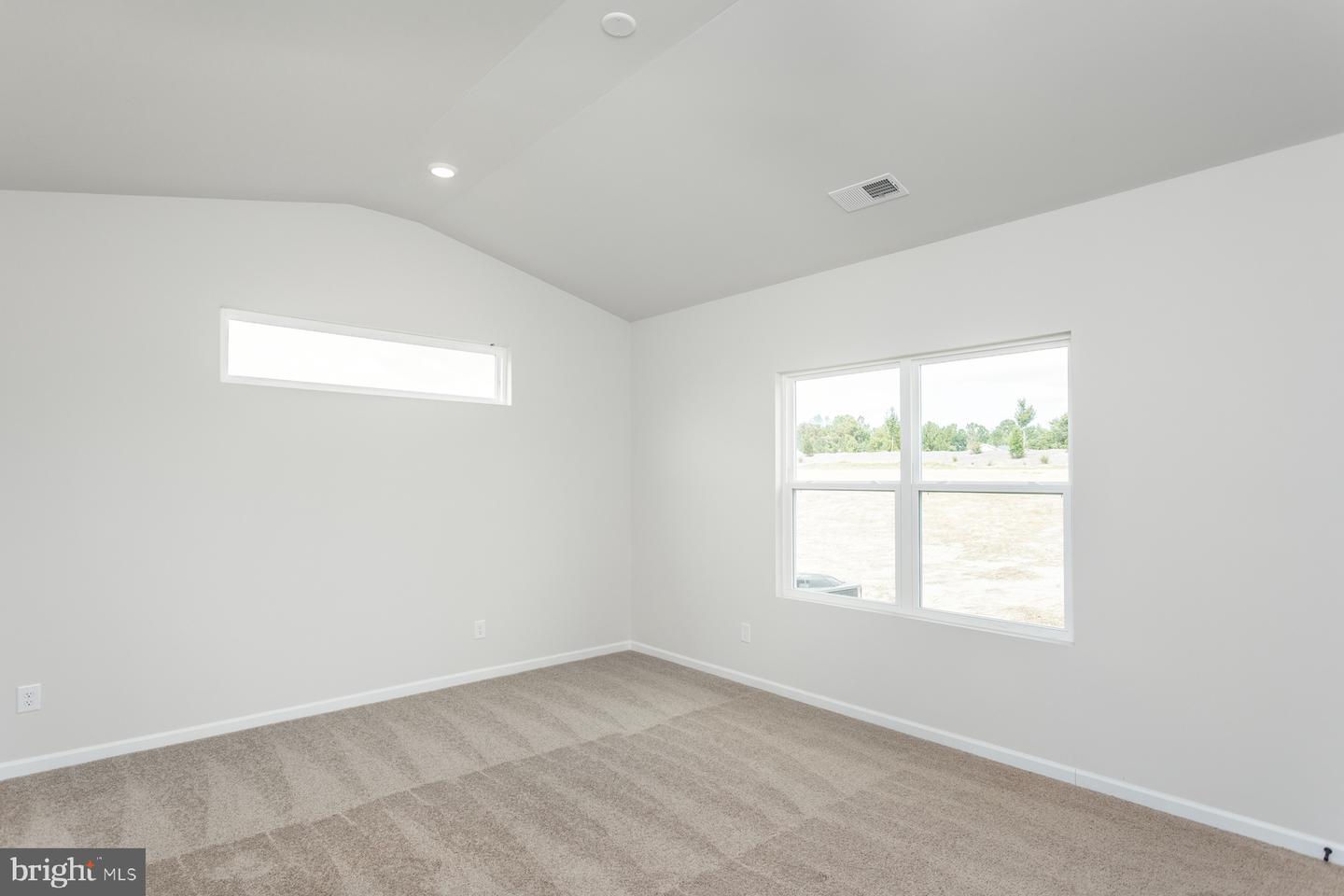 90 Brompton St Property Photo 14