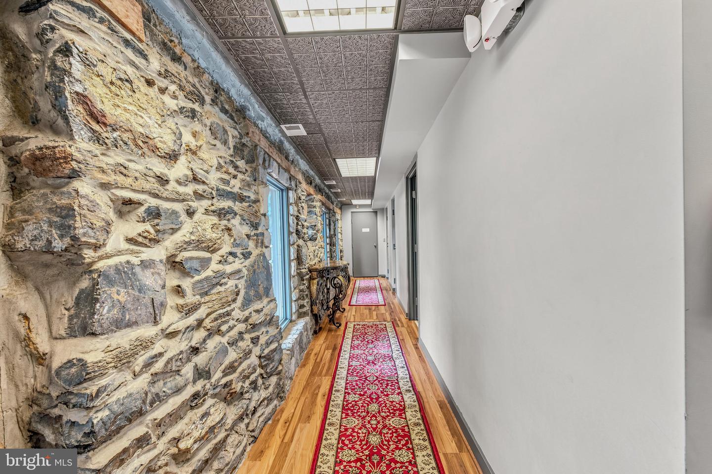 211 Discovery Rd #2 Property Photo 69