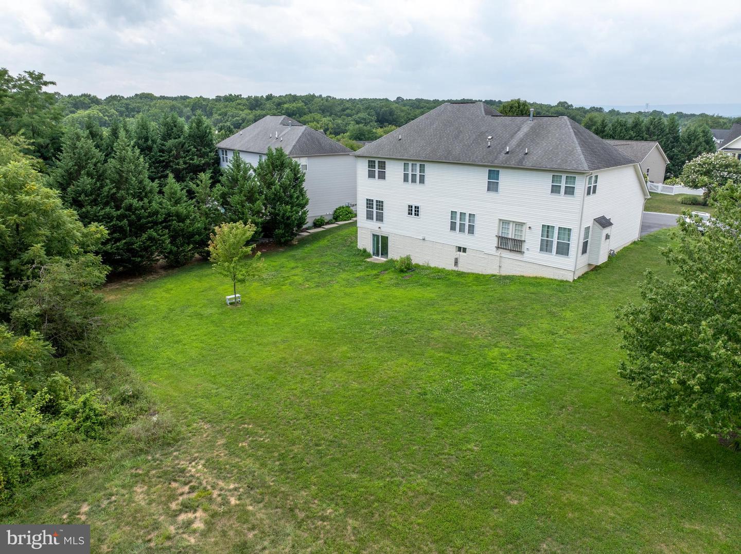 21 Backing Circle Property Photo 5