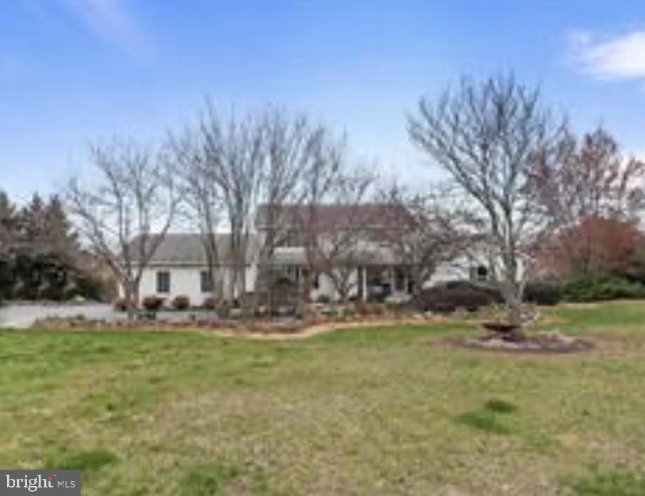 955 Stayman Dr Property Photo 9