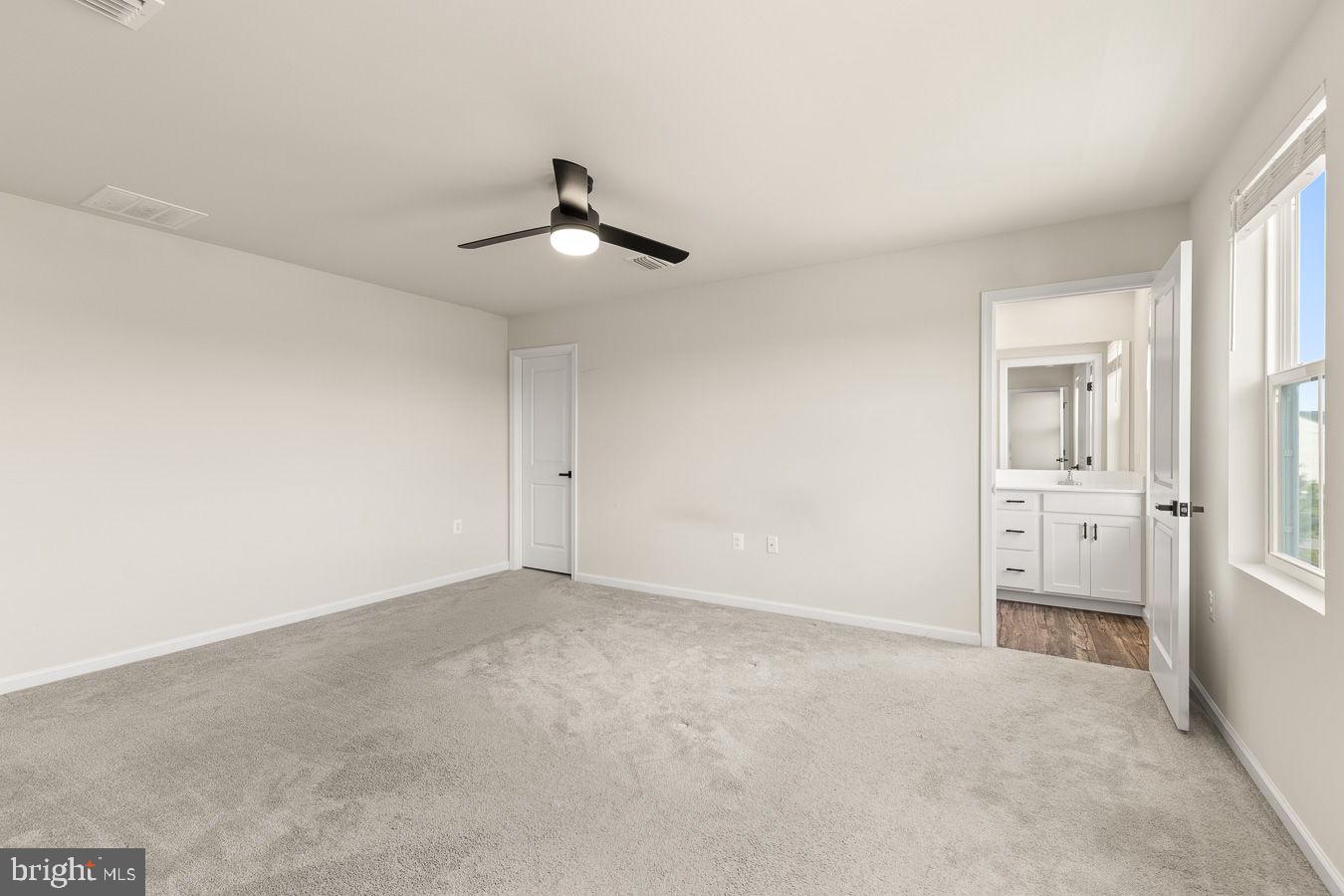 498 Switchgrass Ct Property Photo 14