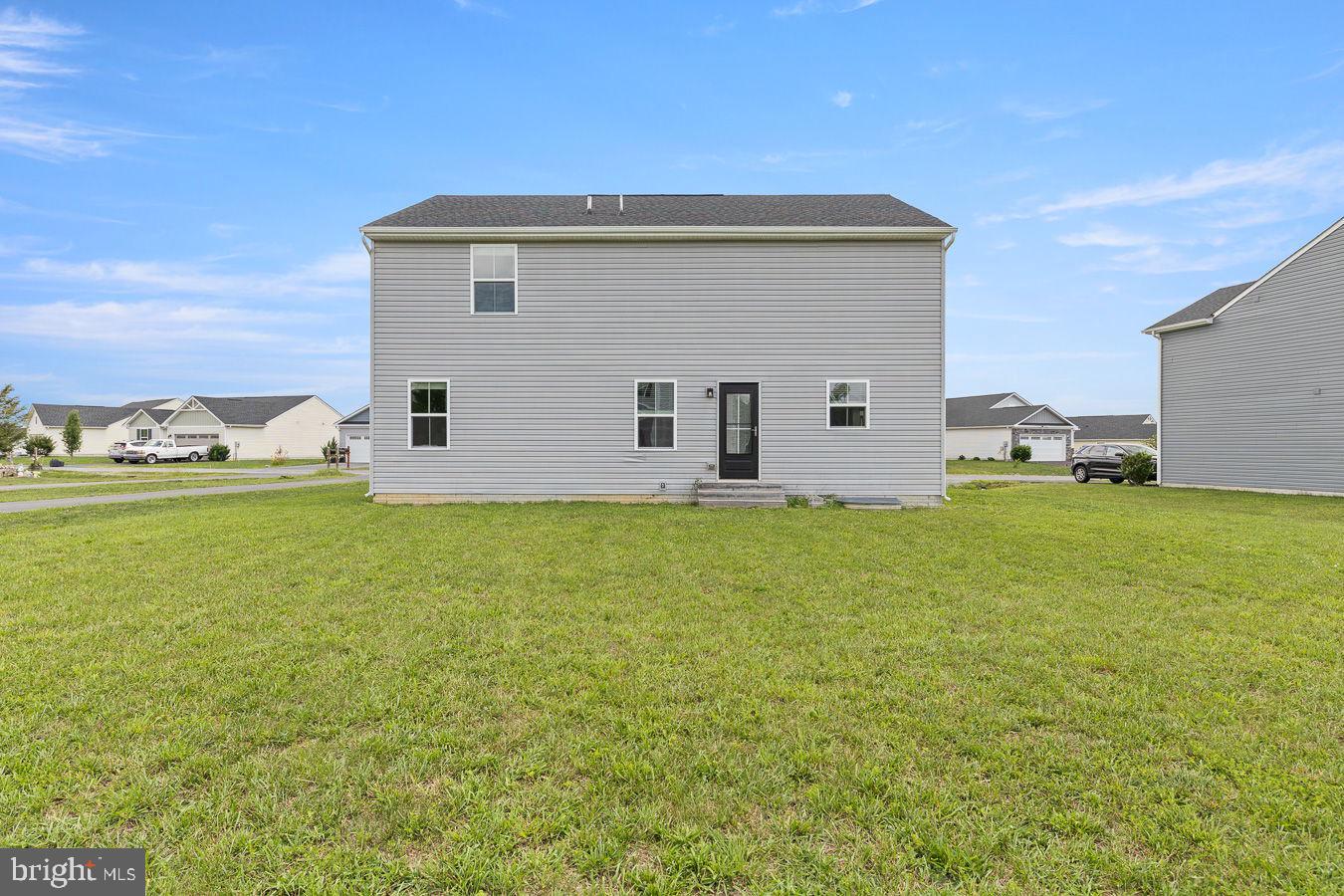 498 Switchgrass Ct Property Photo 27