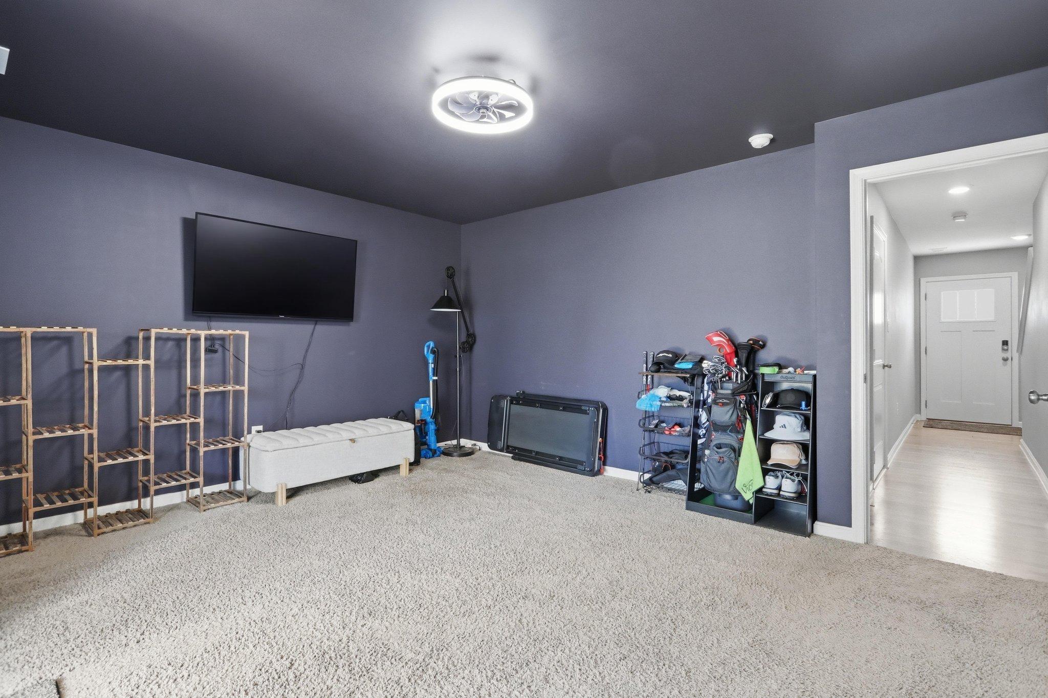 110 Vespucci Ln Property Photo 6