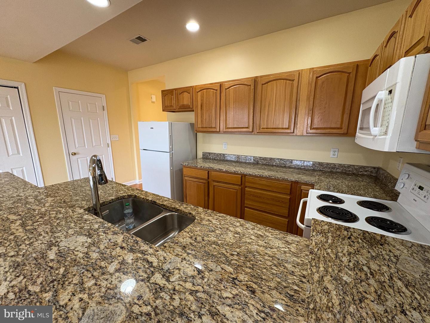 47 Santa Fe Ct Property Photo 15