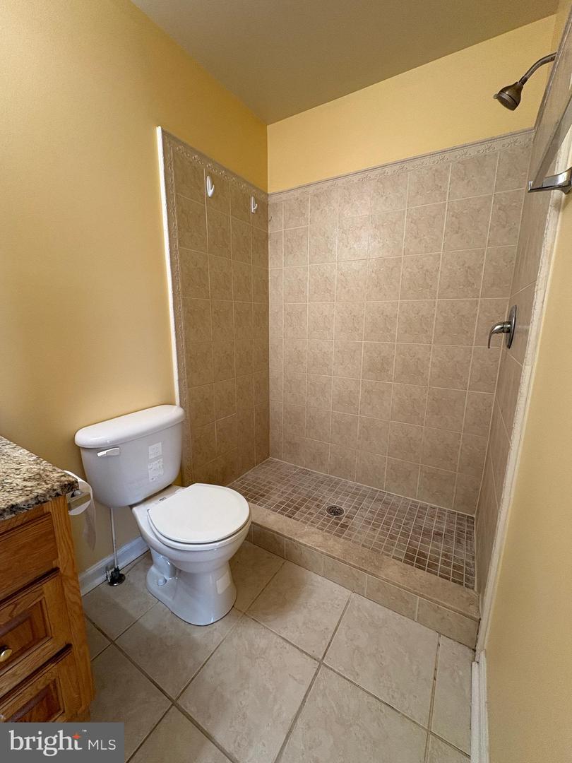 60 Santa Fe Ct Property Photo 8