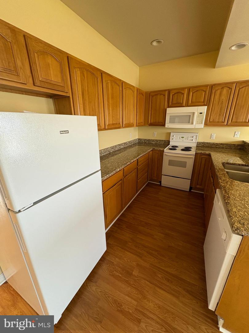 60 Santa Fe Ct Property Photo 14