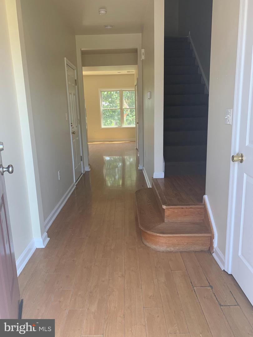 60 Santa Fe Ct Property Photo 16