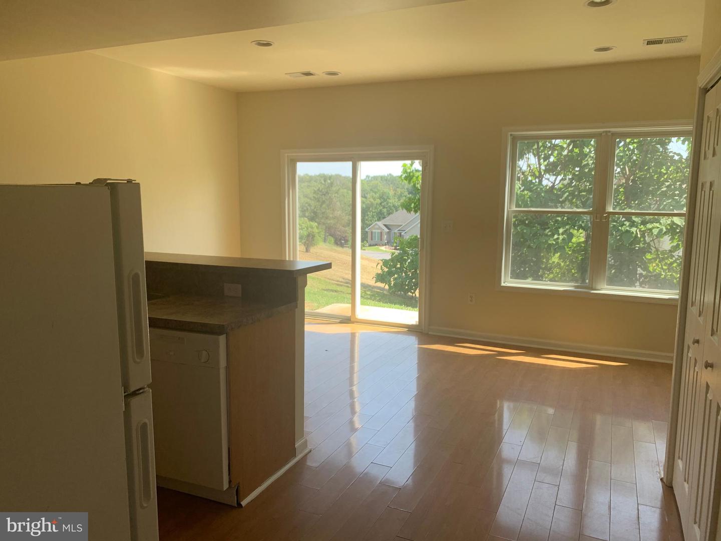 60 Santa Fe Ct Property Photo 17