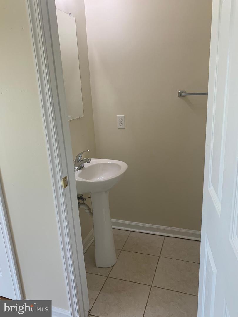 60 Santa Fe Ct Property Photo 21