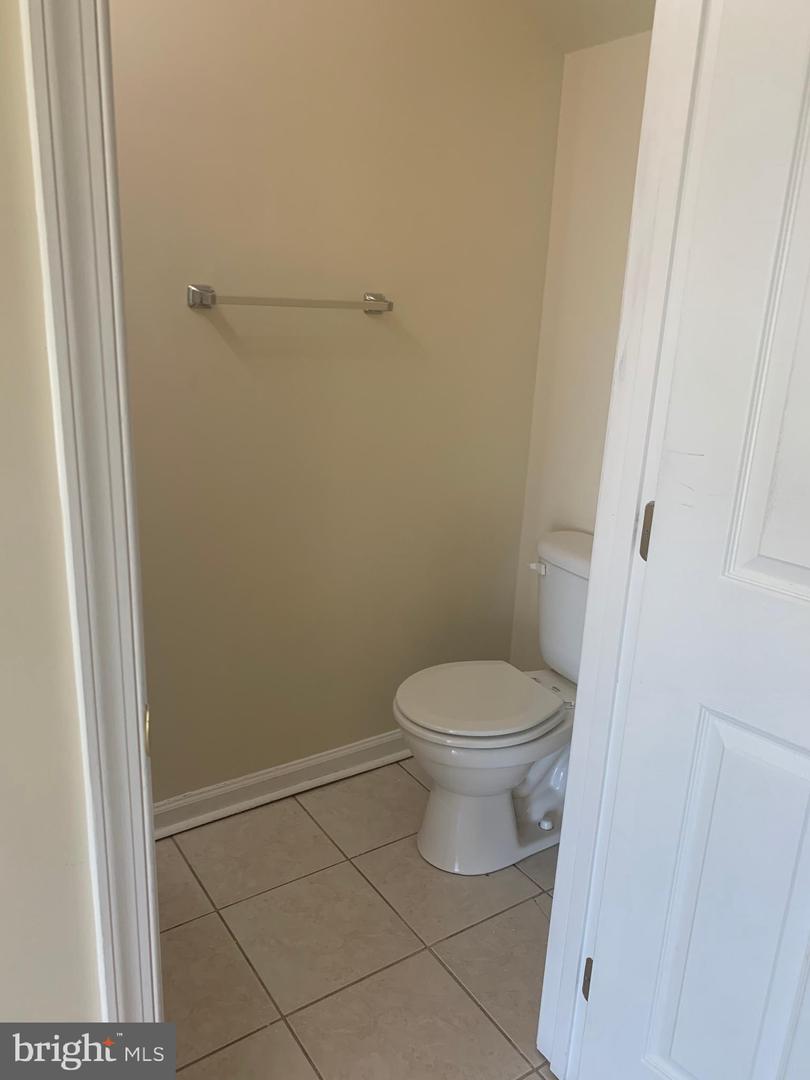 60 Santa Fe Ct Property Photo 22