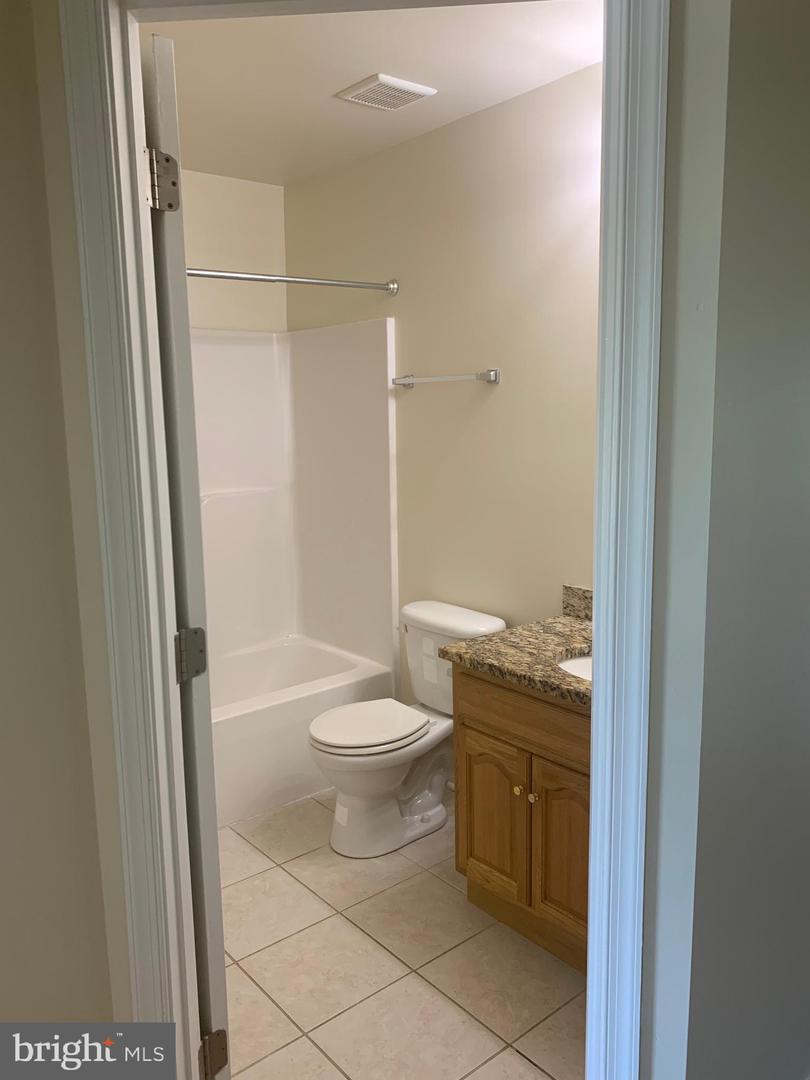 60 Santa Fe Ct Property Photo 28