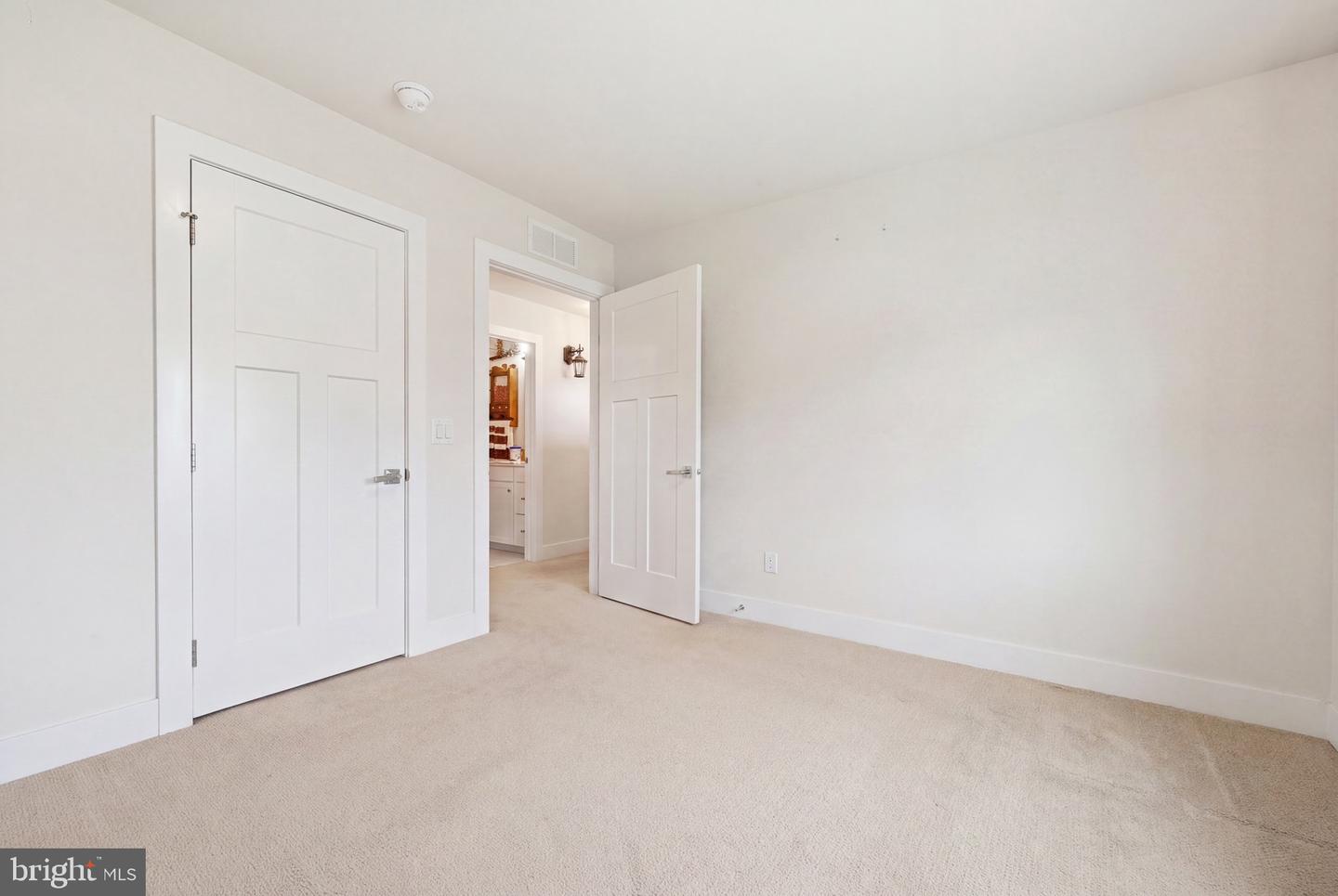 301 Rushbrook Rd Property Photo 12