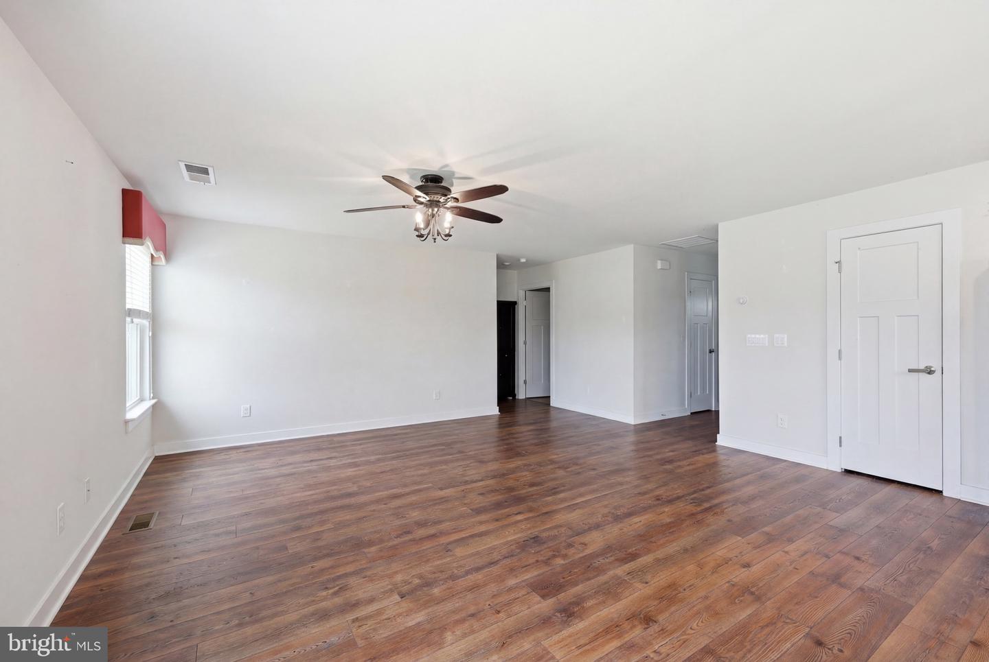 301 Rushbrook Rd Property Photo 24
