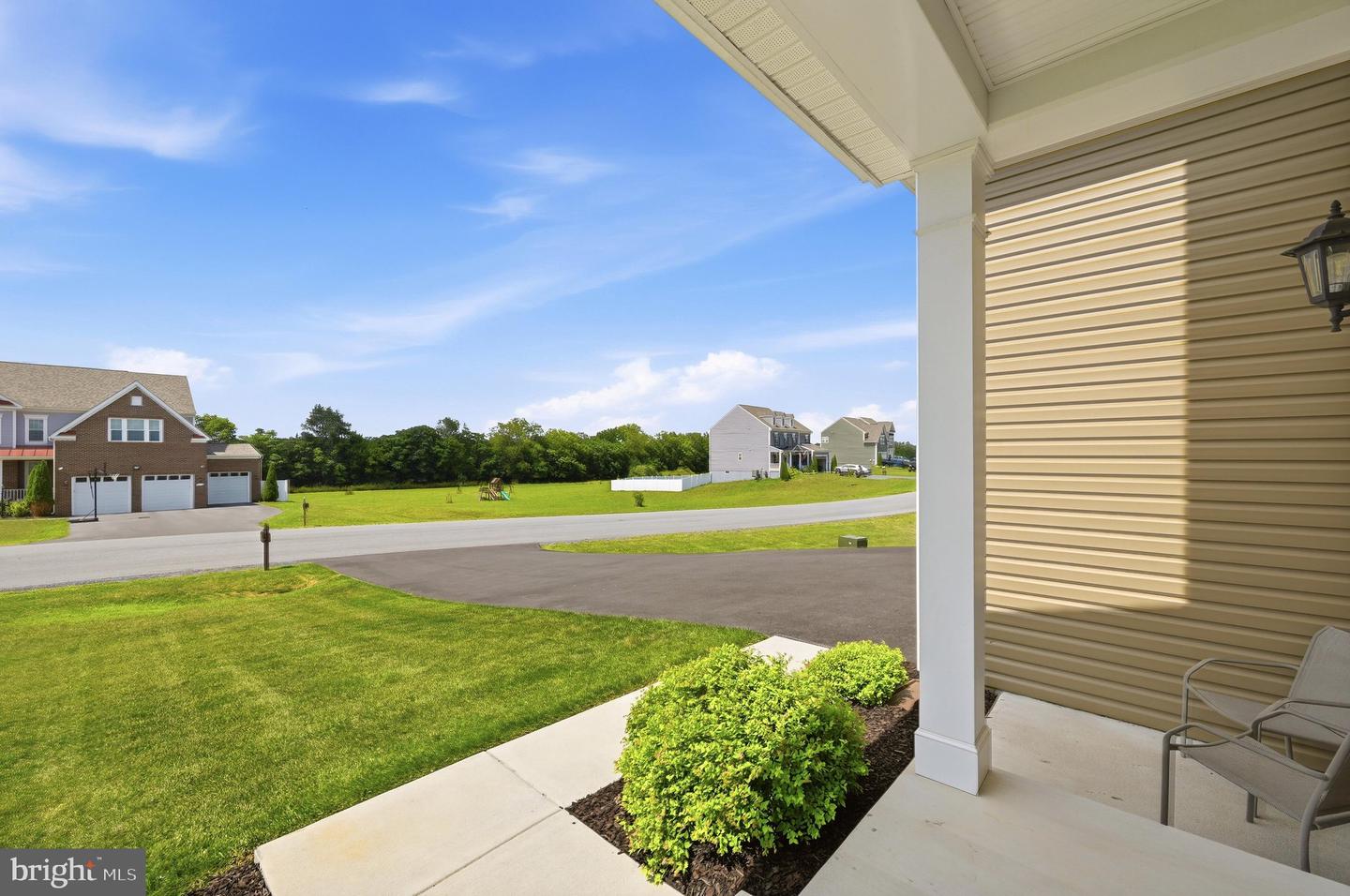 42 Flaxseed Dr Property Photo 14