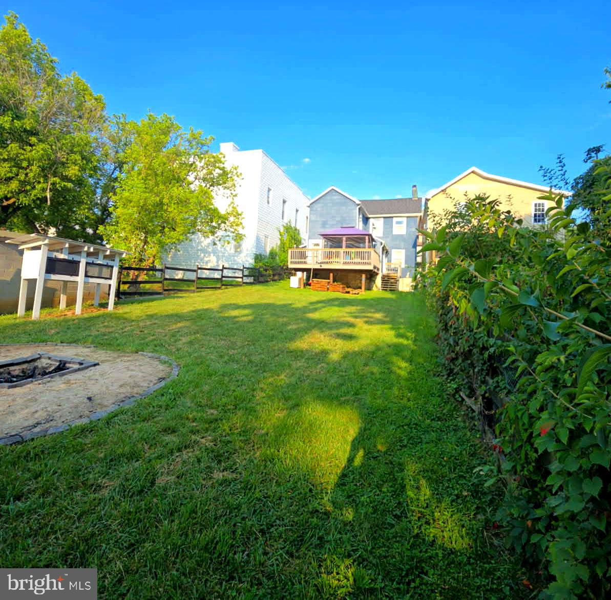 120 N High St Property Photo 5