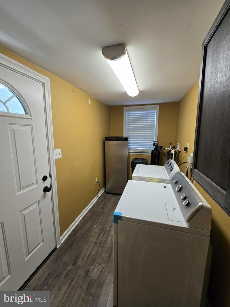120 N High St Property Photo 27