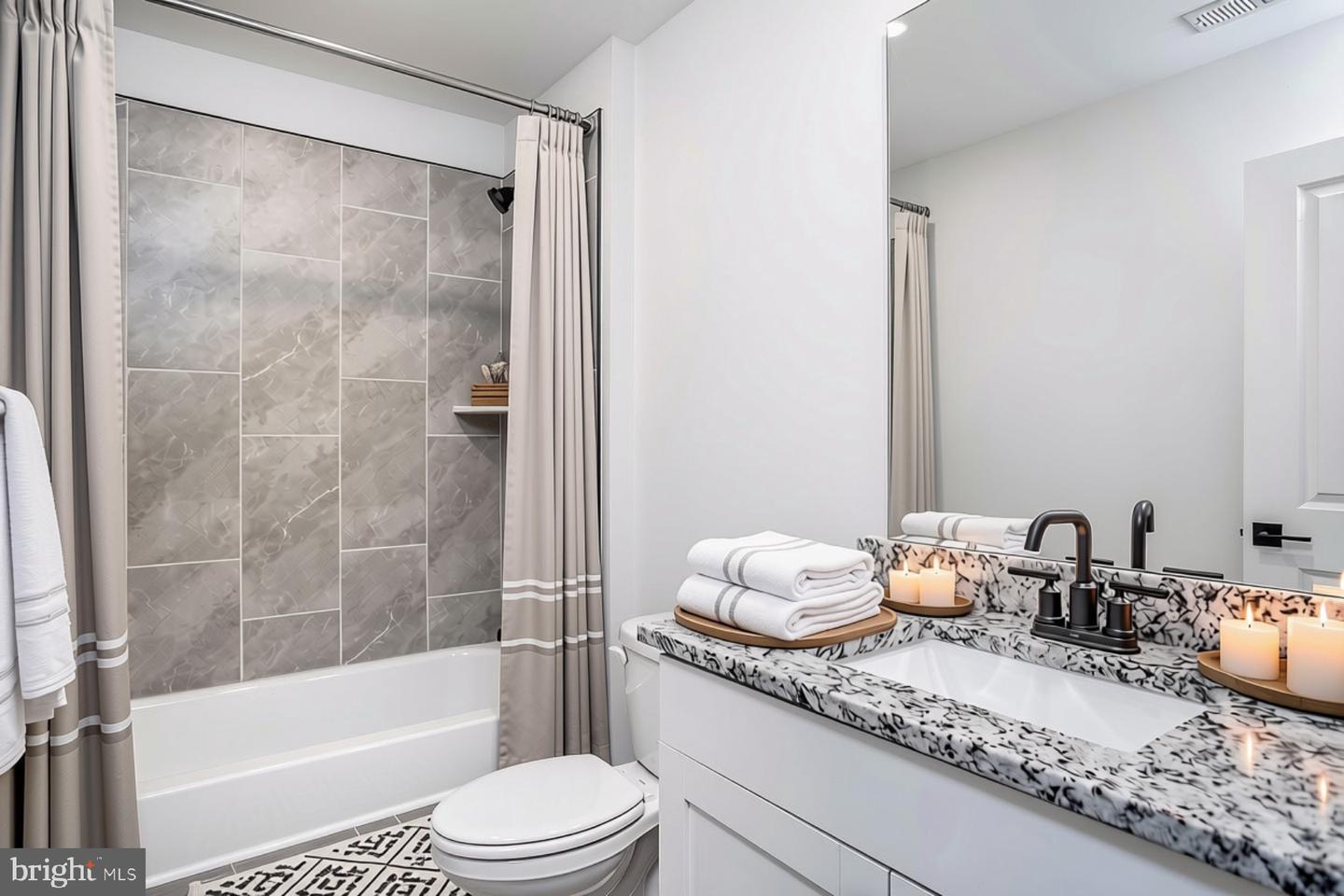 25 Brompton St Property Photo 16