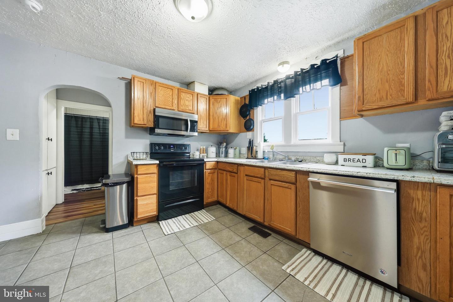 1489 Gerrardstown Rd Property Photo 9