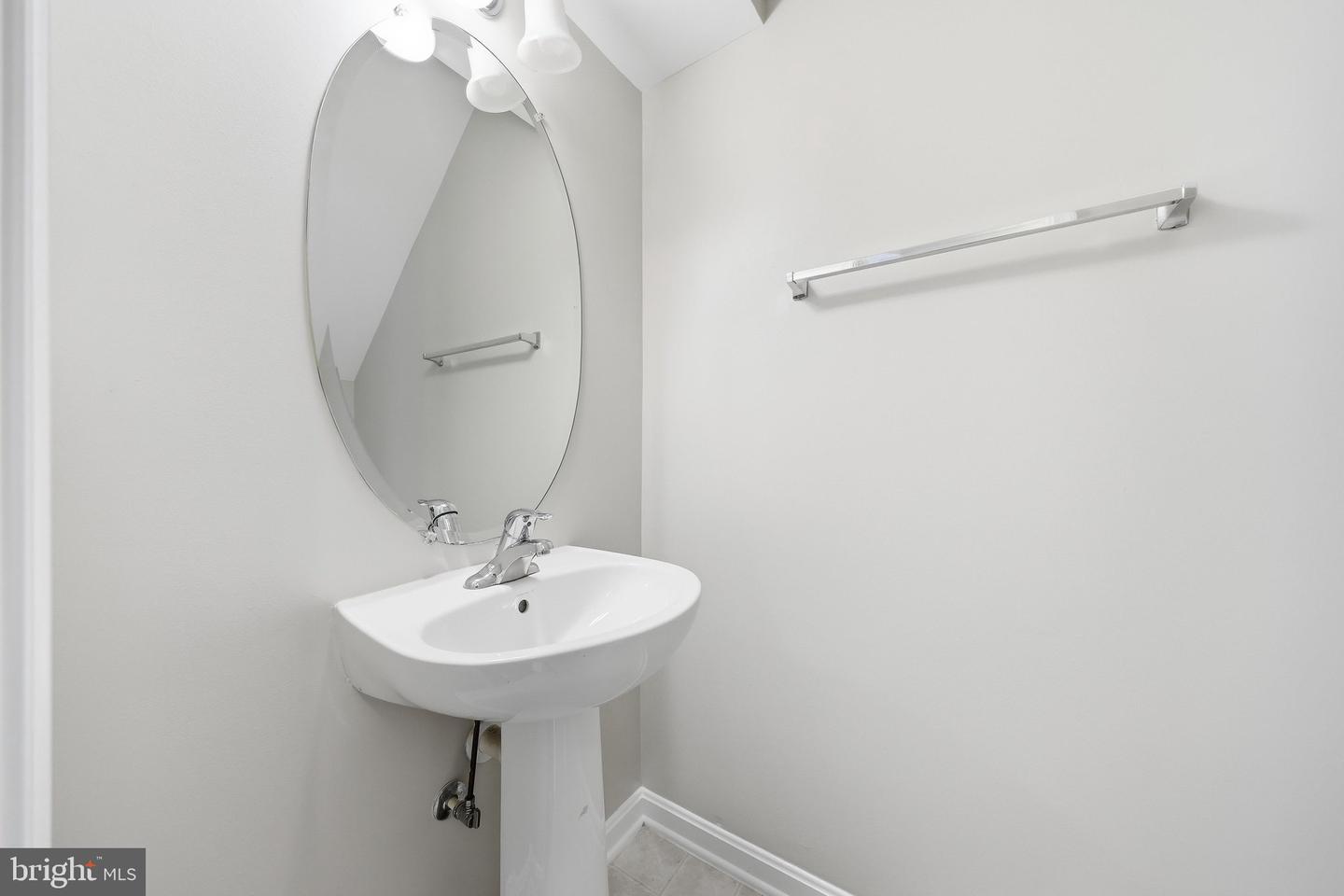 21 Honor Way Property Photo 6