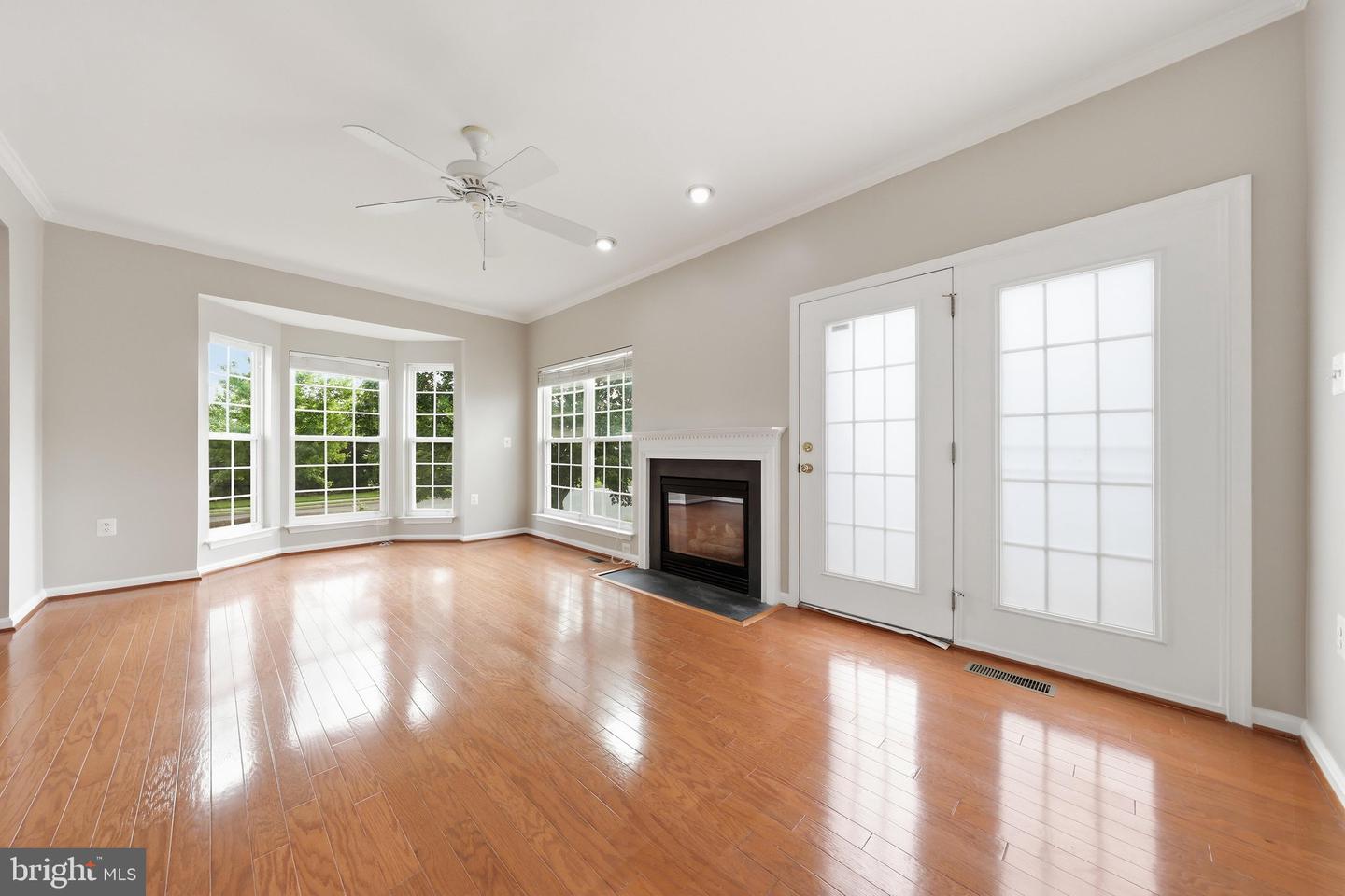 21 Honor Way Property Photo 8