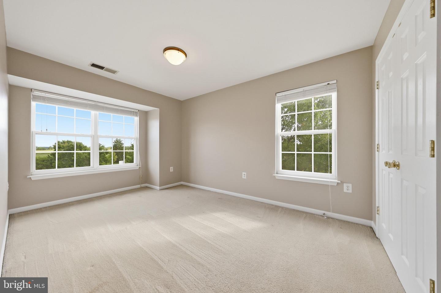 21 Honor Way Property Photo 20