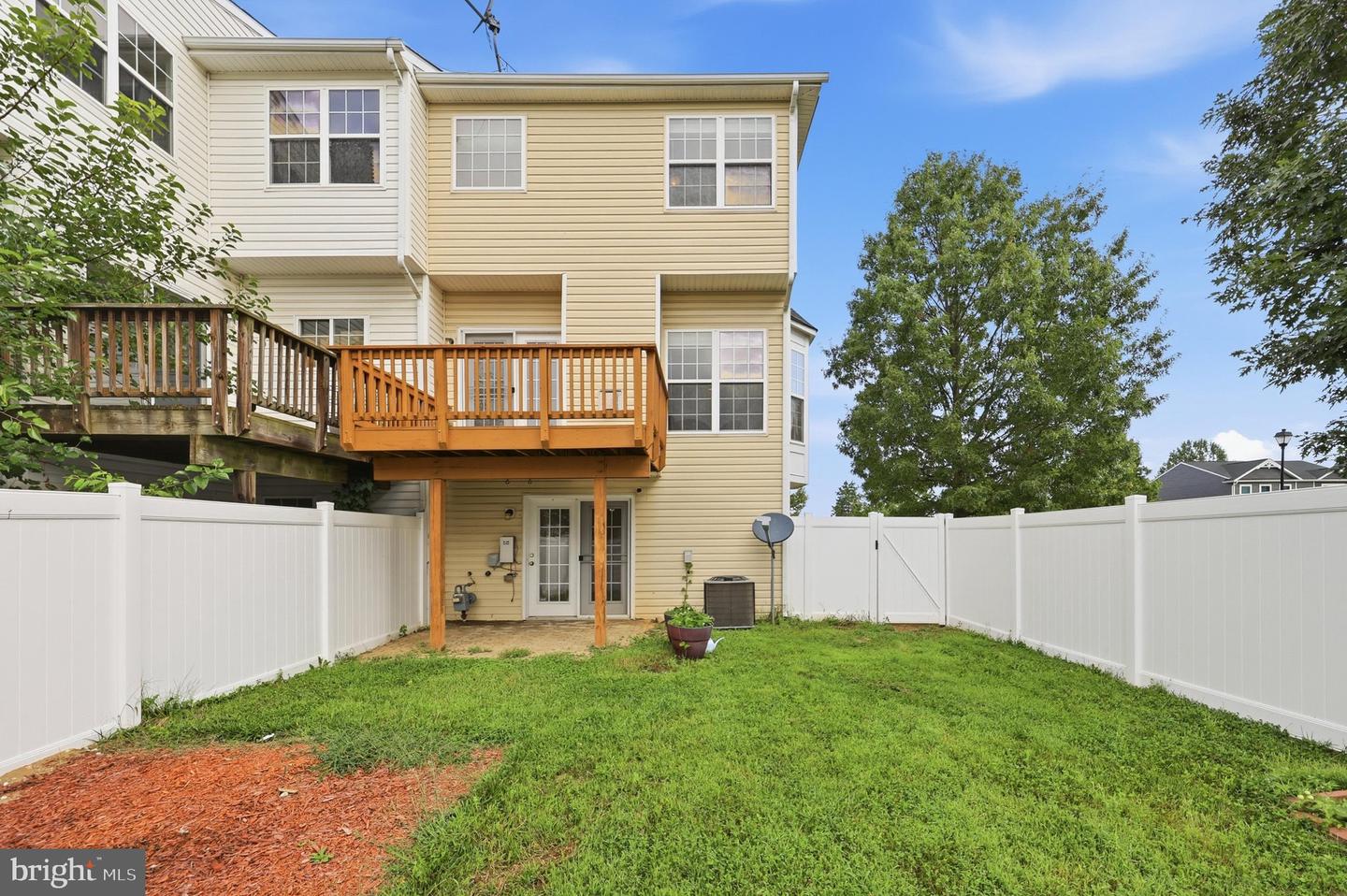 21 Honor Way Property Photo 27