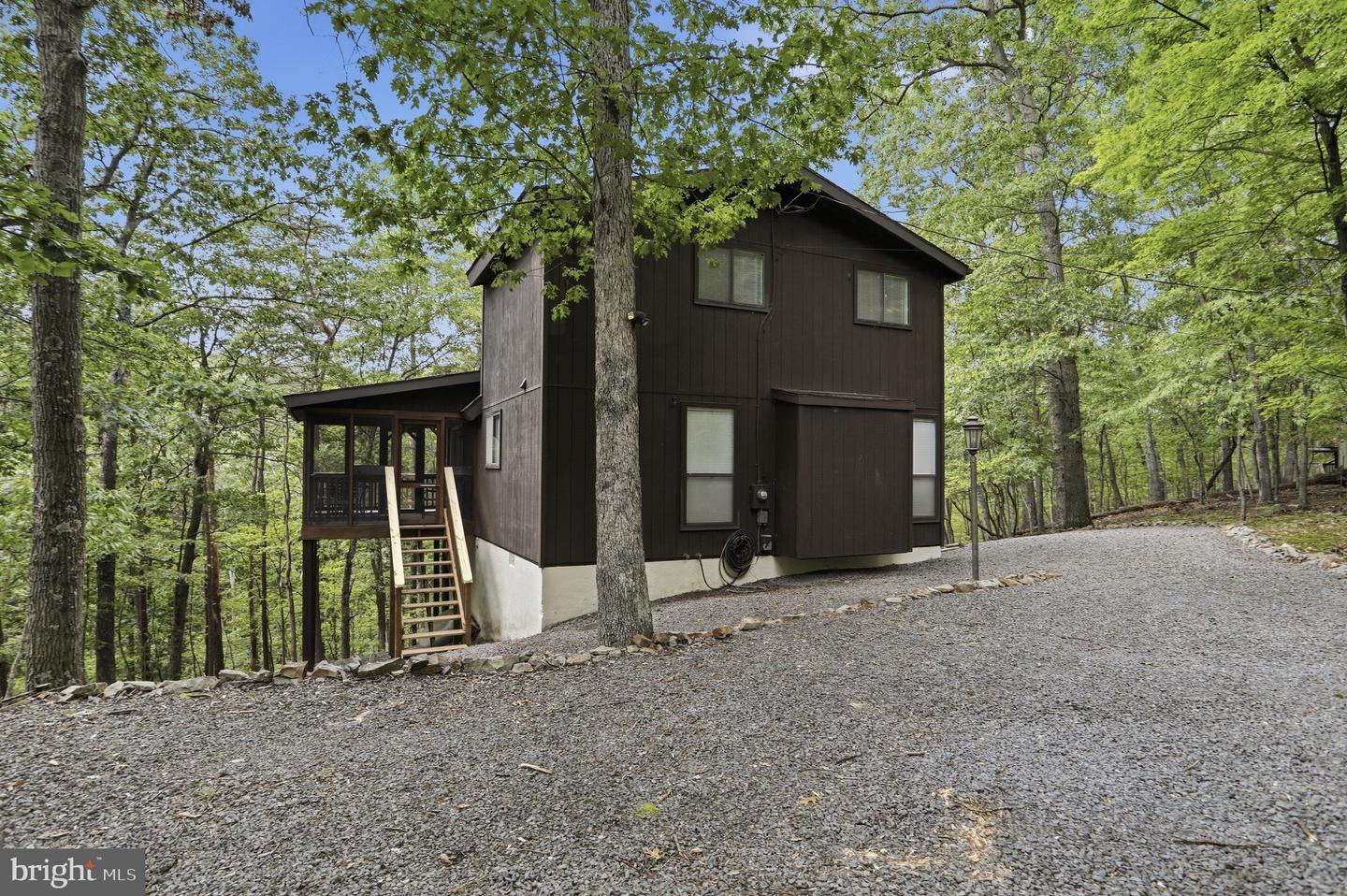 354 Animikean Rdg Property Photo 1