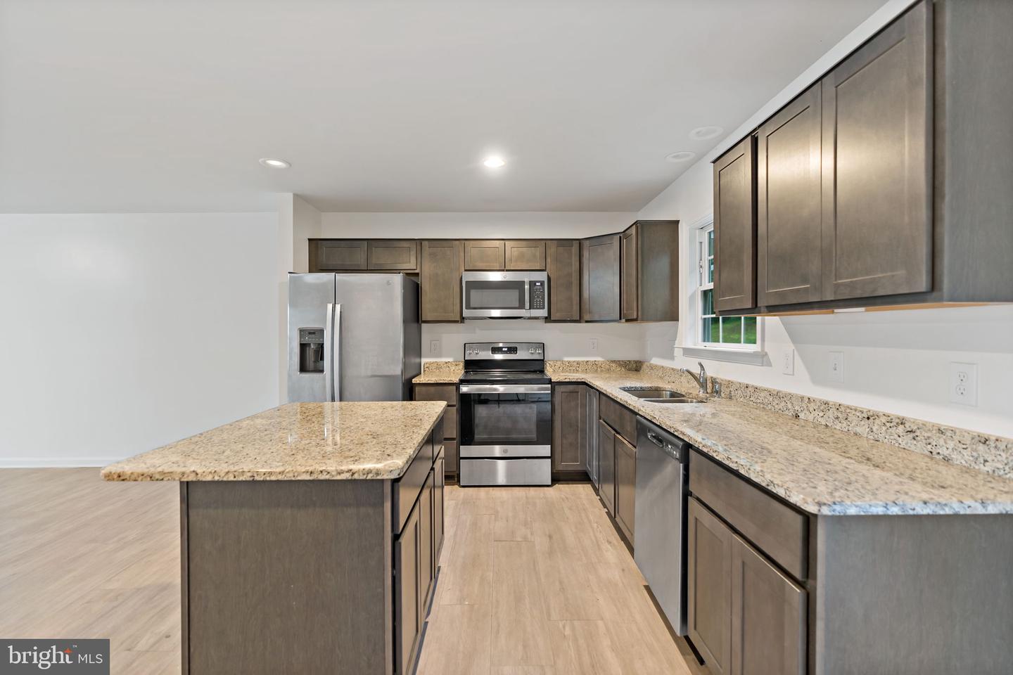 132 Furlong Way Property Photo 8