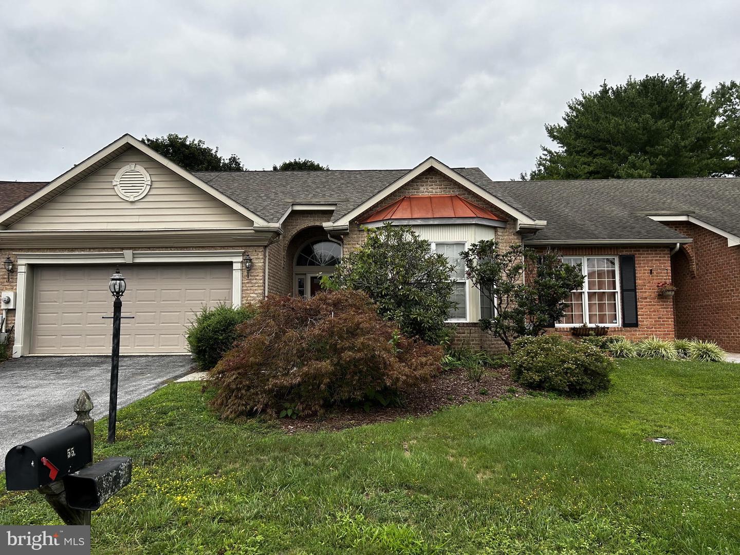 55 Radcliff Ln Property Photo 1