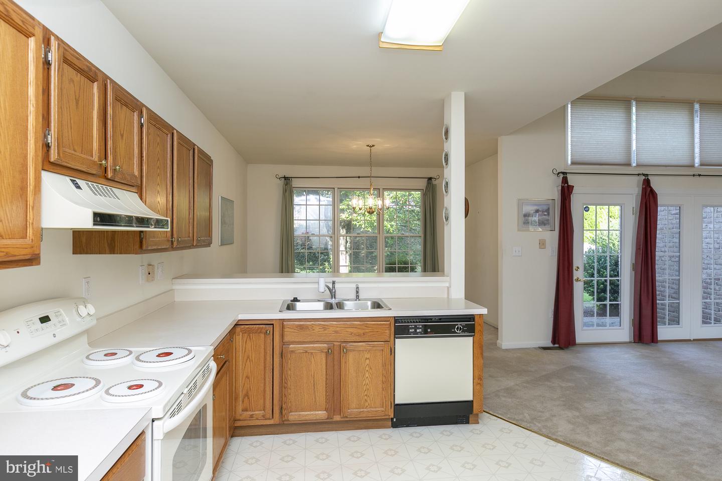 55 Radcliff Ln Property Photo 10
