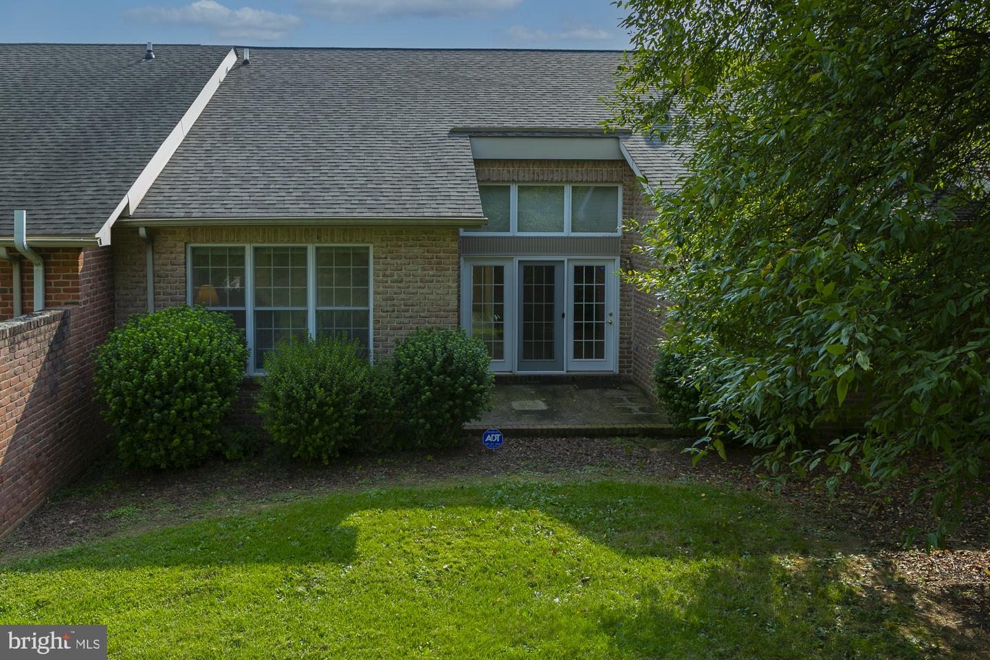 55 Radcliff Ln Property Photo 23