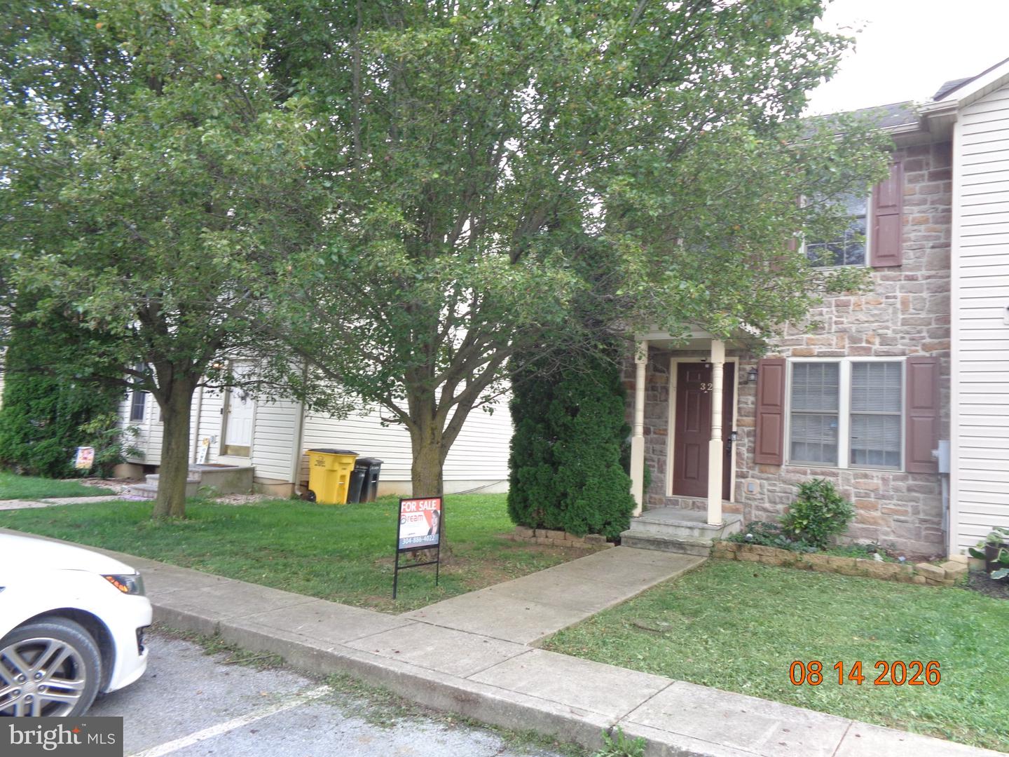 32 Judges Ct Property Photo 1