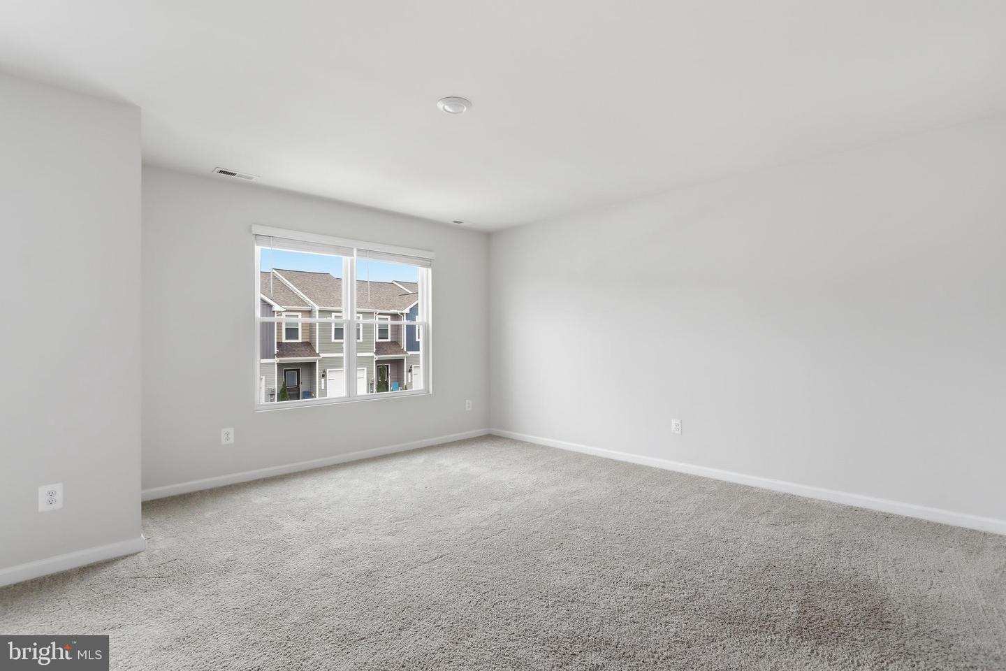112 Paddington St Property Photo 17