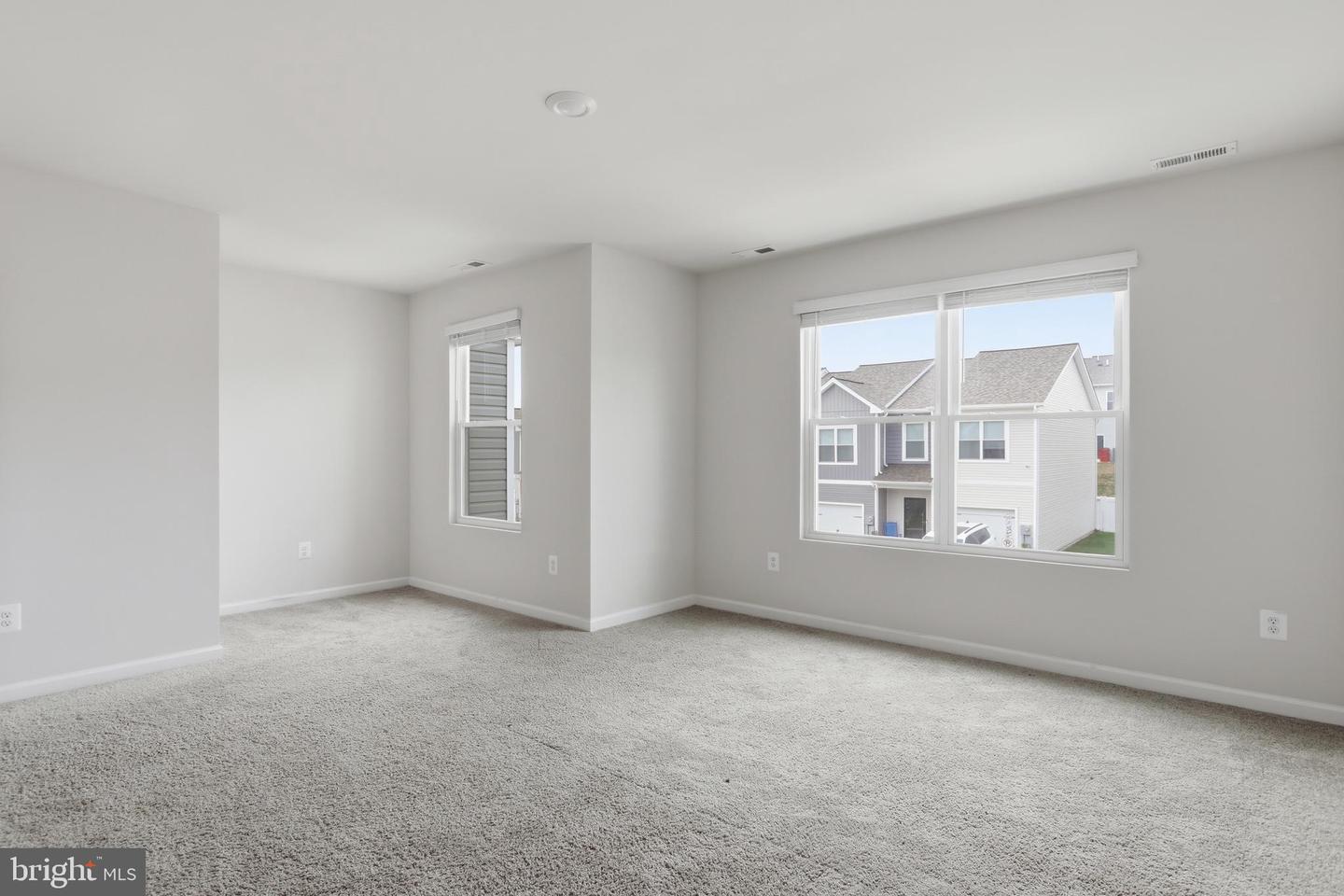 112 Paddington St Property Photo 18