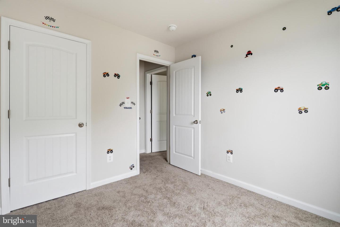 112 Paddington St Property Photo 26