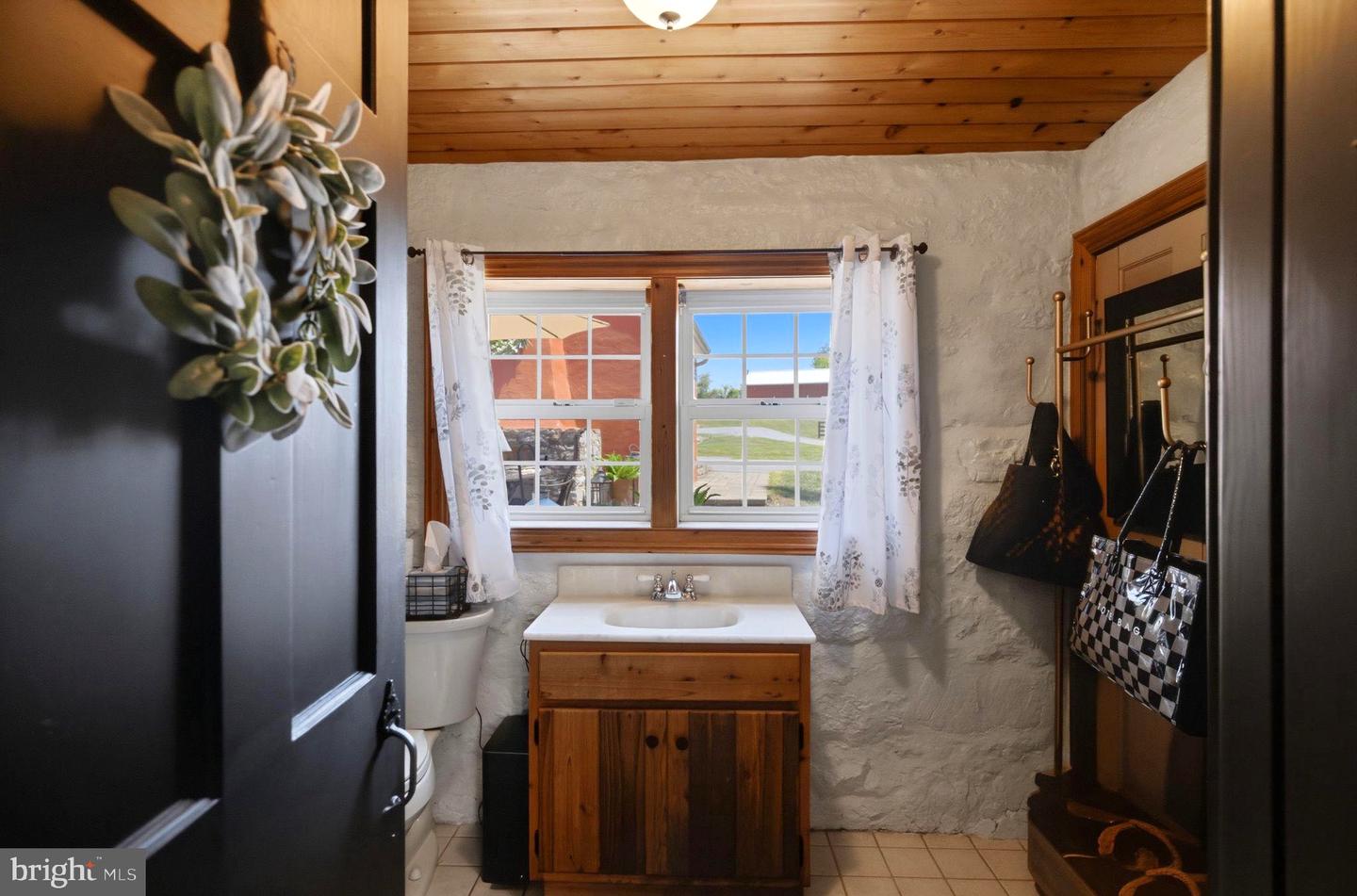 2120 Ropp Dr Property Photo 23