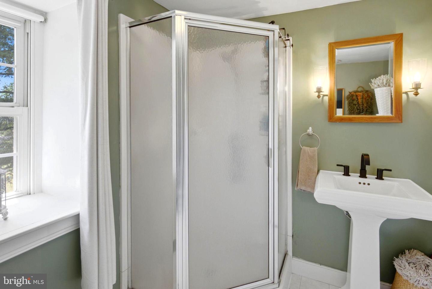 2120 Ropp Dr Property Photo 28