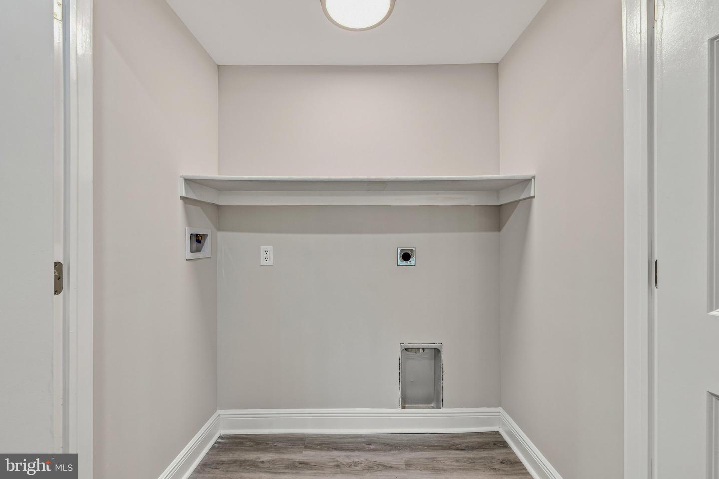 904 Florida Ave Property Photo 15