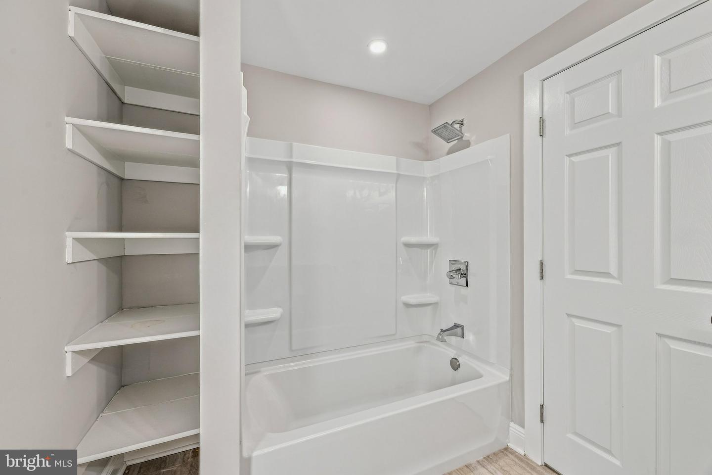 904 Florida Ave Property Photo 24
