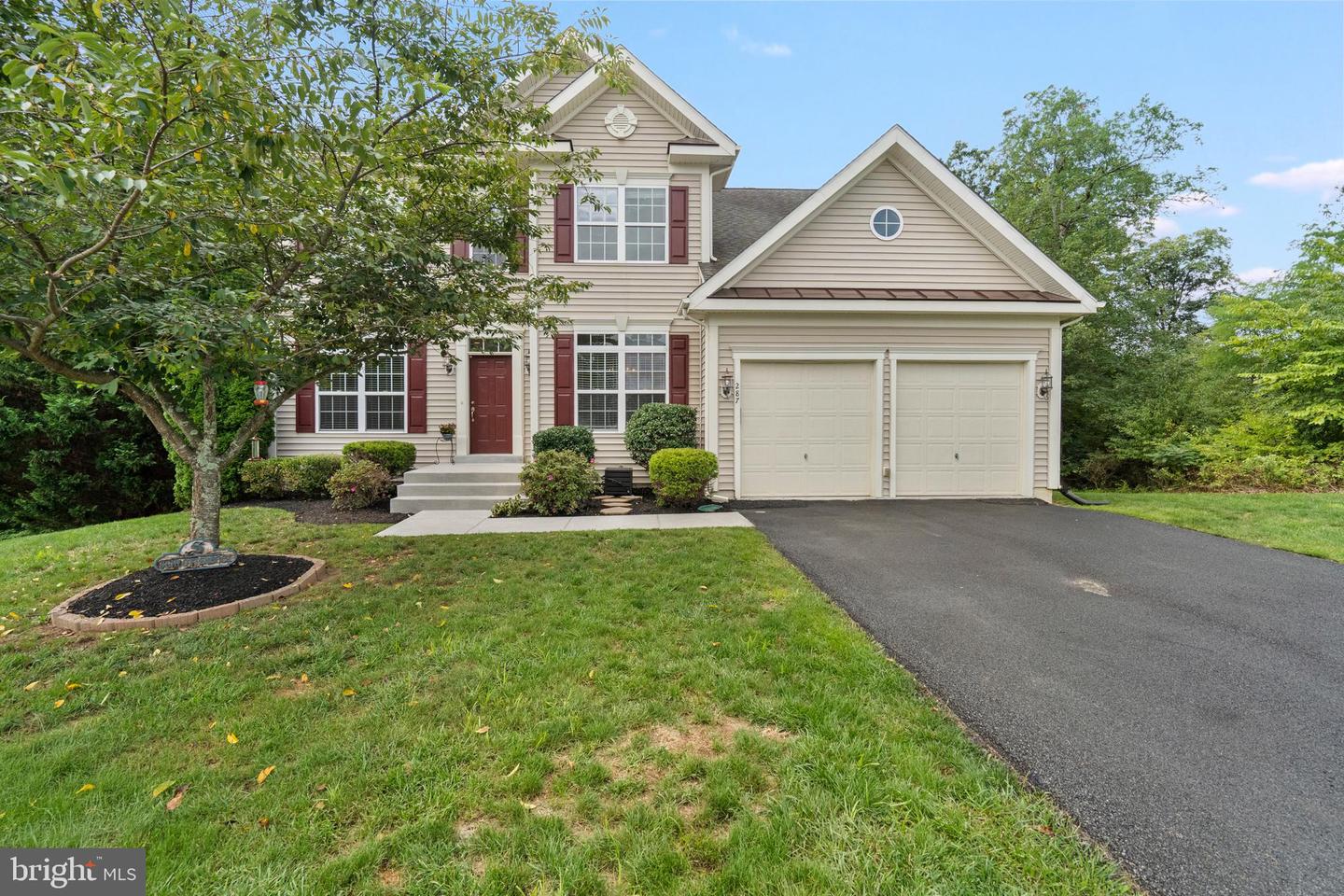 287 Lackawanna Ln Property Photo 1