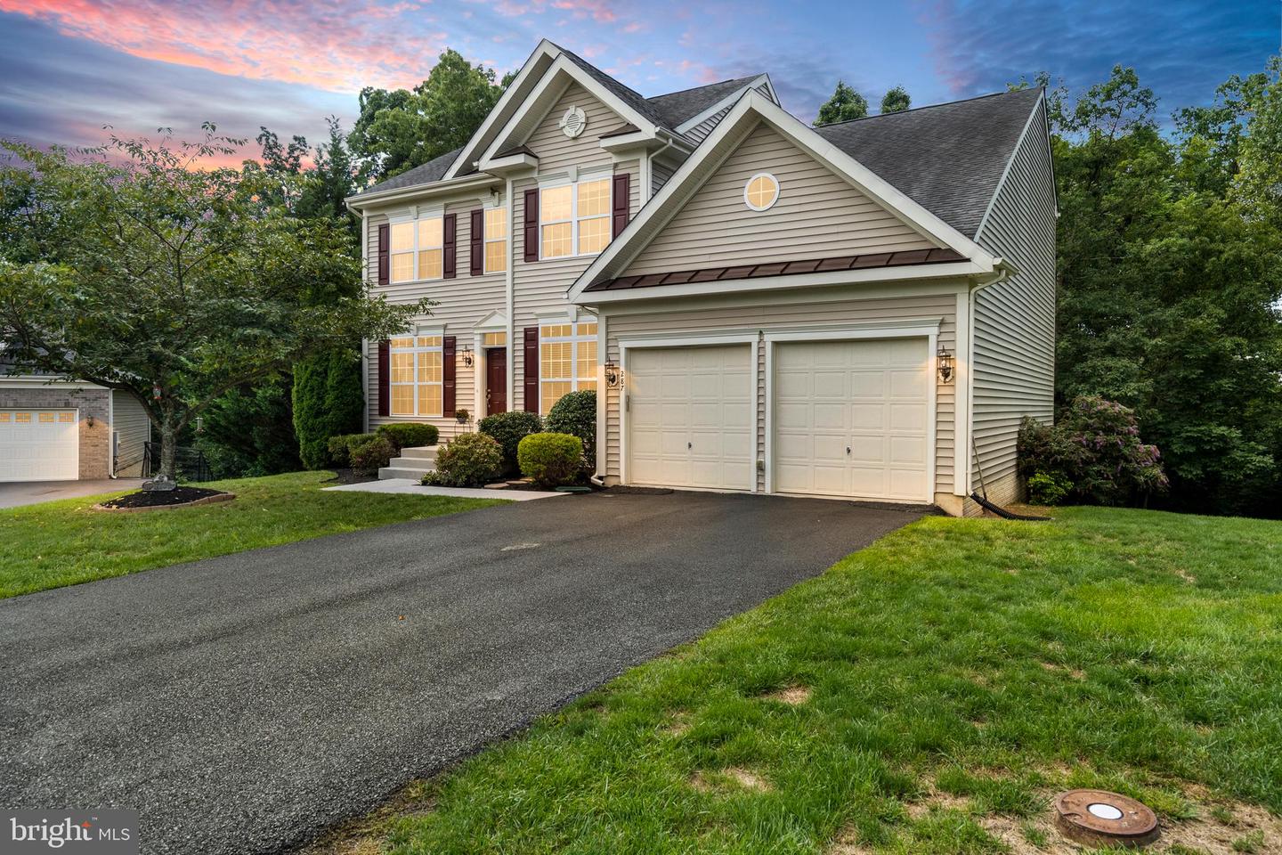 287 Lackawanna Ln Property Photo 2
