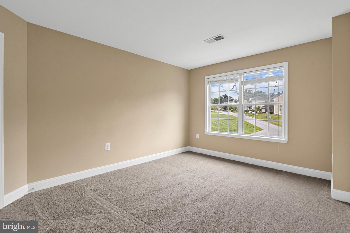 287 Lackawanna Ln Property Photo 26