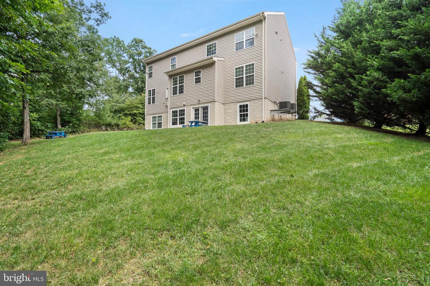 287 Lackawanna Ln Property Photo 36