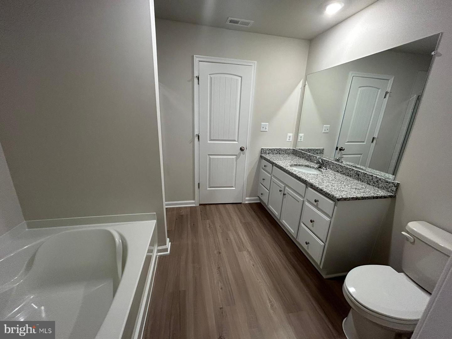 66 Cramsford St Property Photo 8