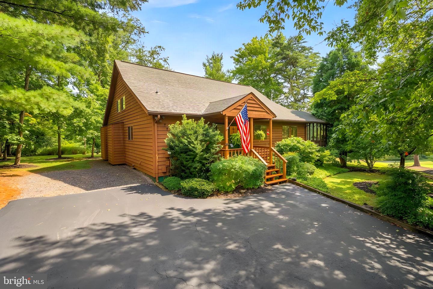 775 Tecumseh Trl Property Photo 1
