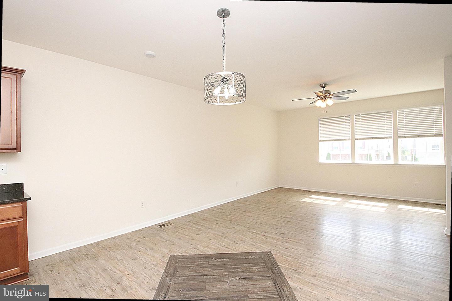185 Magellan Dr Property Photo 13