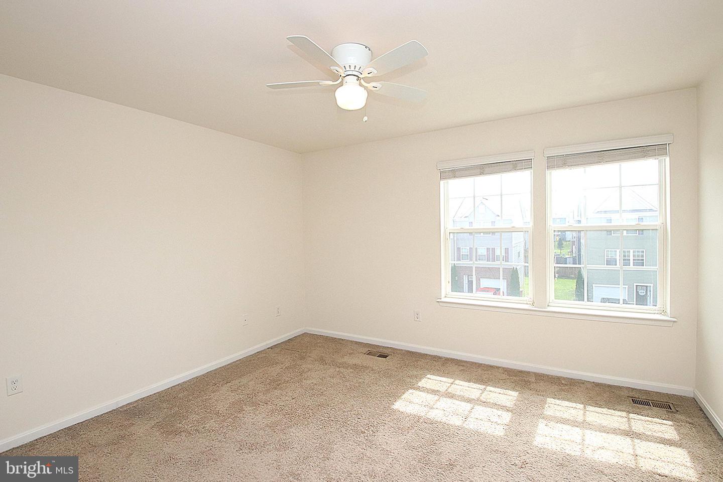 185 Magellan Dr Property Photo 18